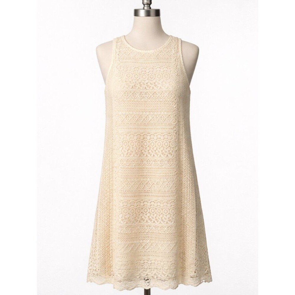 Monteau LA Cream Lace Fully Lined Dress Size Small Sleeveless EUC